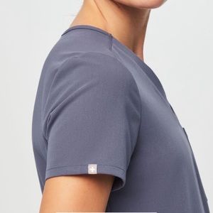 ✨FIGS XXS scrub top✨